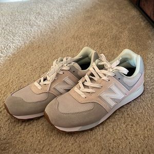 New never worn New Balance sneakers